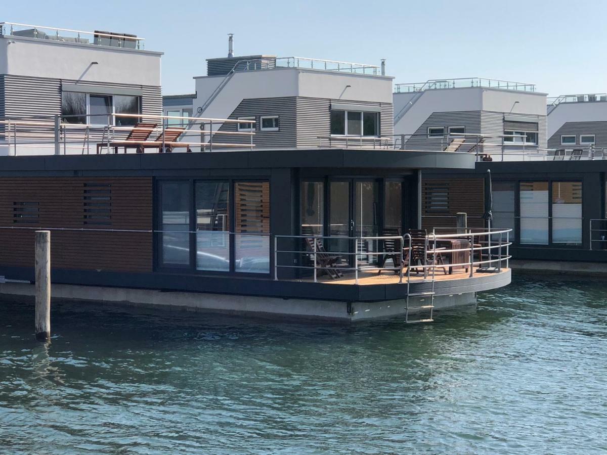 Hausboot Harmonie 호텔 비터펠드 울펜 외부 사진